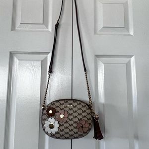 Michael Kors Crossbody, Pre-Owned, Very Good Condition